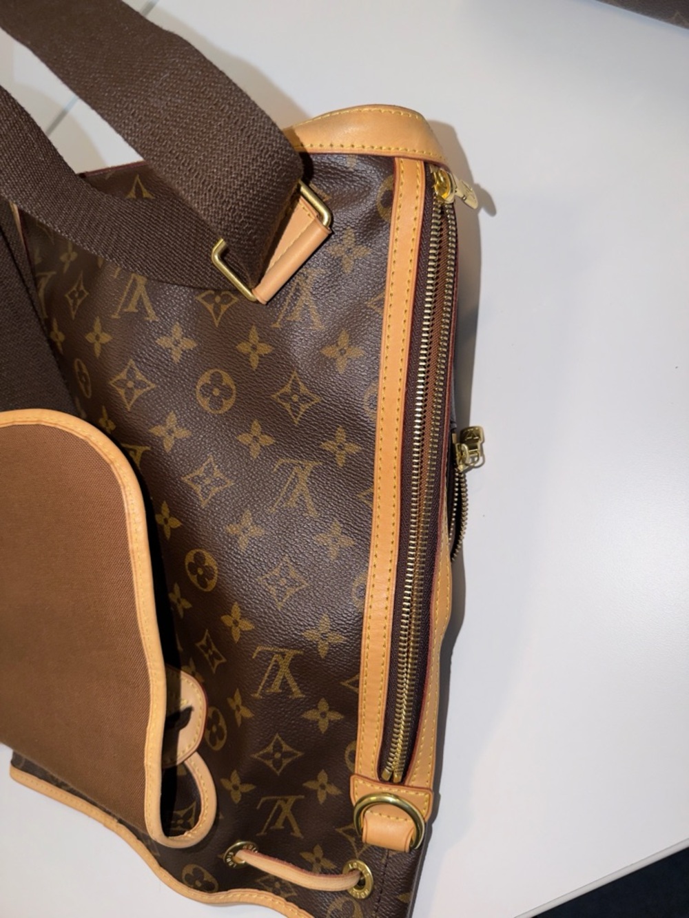 Louis Vuitton Bosphore Backpack – Monogram Canvas - Picture 14 of 16